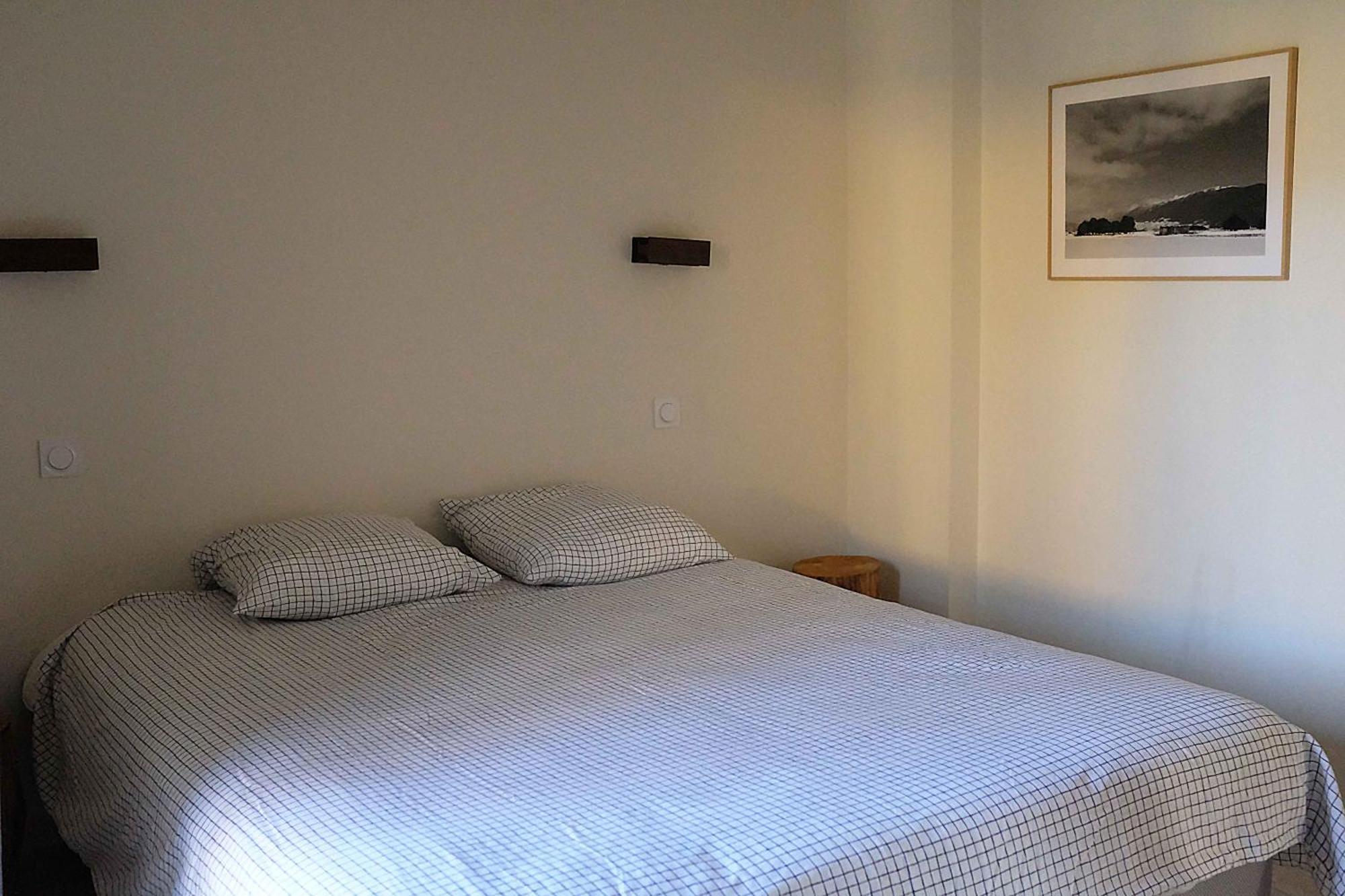 Appartement Avec Vue Et Jardin Formigueres Ngoại thất bức ảnh
